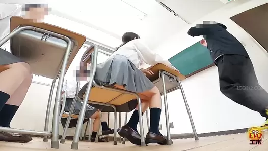 EE-713 02 Hidden shooting of schoolgirls: direct poop leakage with no panties on