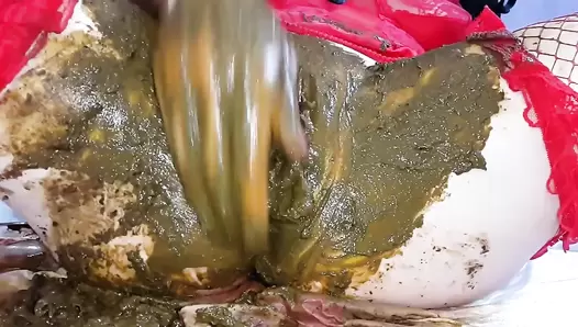 AnnaCoprofield - Period, speculum and filled pussy