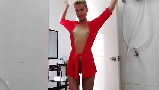 MissAnja - Poo Mask on Face and Sensual Ass Smearing