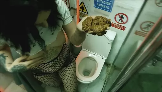 DirtyBetty - Just be ScatSelf!