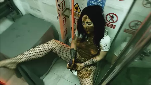 DirtyBetty - Just be ScatSelf!