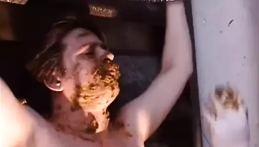 Delilah - Slave eat shit!