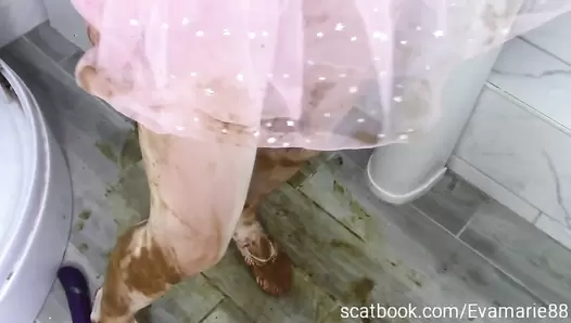 Evamarie88 - Ballerina steps in shit then cums