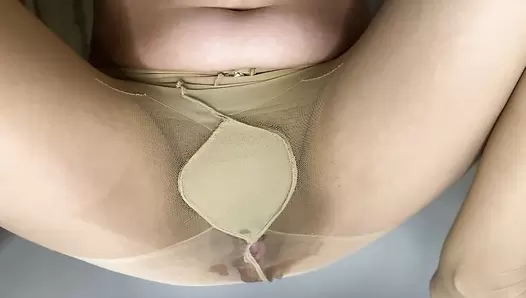 p00girl - I mess up after constipation and what diapers and pantyhose