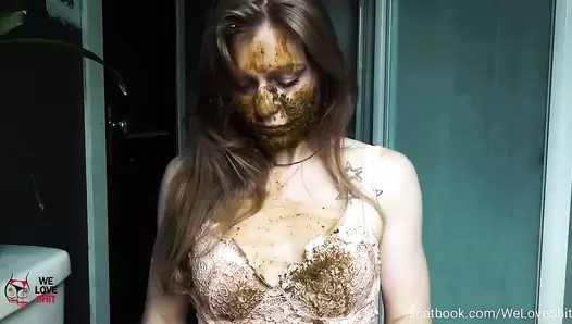 WeLoveShit 2