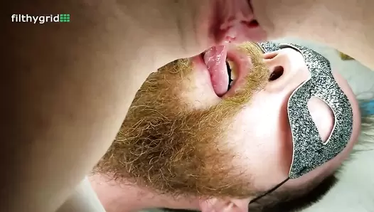 PorcelainCouple - The Cuckolded Toilet