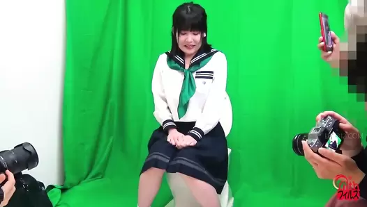 FF-620 03 Schoolgirls dark part-time job: pooping photo session in front of the pervert people