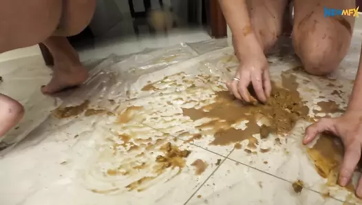 DRINK MY DIARRHEA - Bruna, Mary Luthay