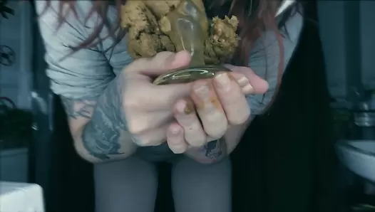 Dirty Betty - Dirty Plugs poop videos xxx