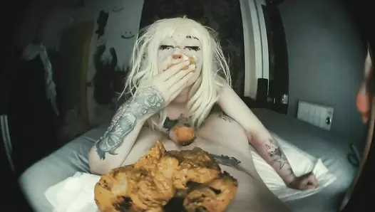 DirtyBetty - Royal underground scat blowjob