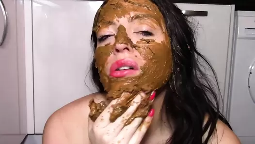 Evamarie88 - Extreme face smear and cum