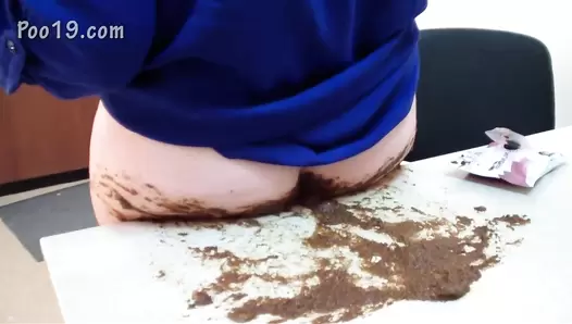 MilanaSmelly - Secretary Milana crapped in panties