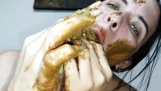 Ladycatx - Shit smearing and Anal play - Good Shit
