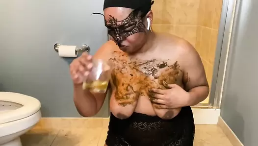 YunaSilva - Lunchtime Scat Fun