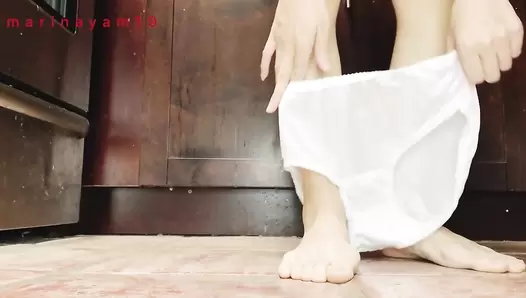 Marinayam19 - Panty pooping into pure white panties