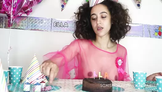 EllaDearest - Hand Finishing My Birthday Cake