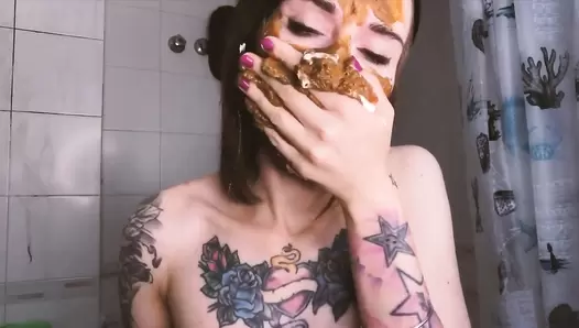 DirtyBetty - Eat me, little bitch! Im your sweety!