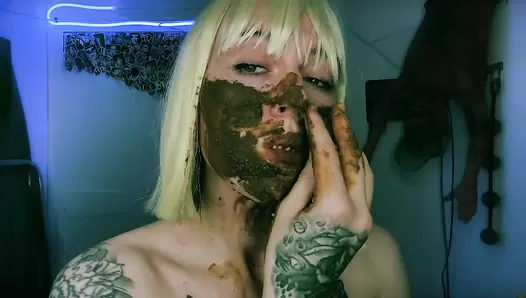DirtyBetty - Real Scat Mole Rat Experience