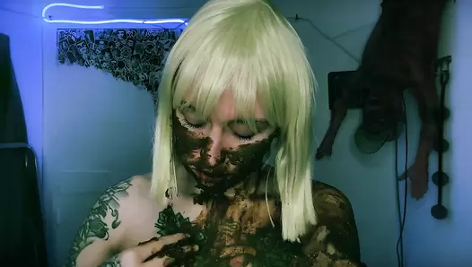 DirtyBetty - Real Scat Mole Rat Experience