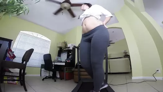 HotScatWife - TREADMILL white panty poop DESTRUCTION!, Amateur Collection, 