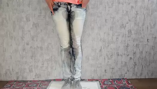 AnnaCoprofield - Dirty jeans, socks and shoes