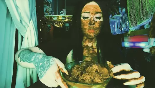 DirtyBetty - Mama poop on your ice cream