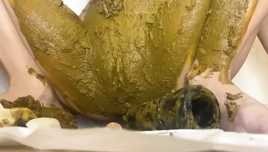 p00girl - Big shit, stick in pussy, hide shit in pussy