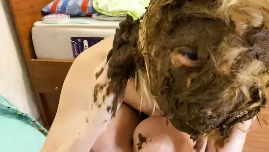 p00girl - Big shit on hair and face