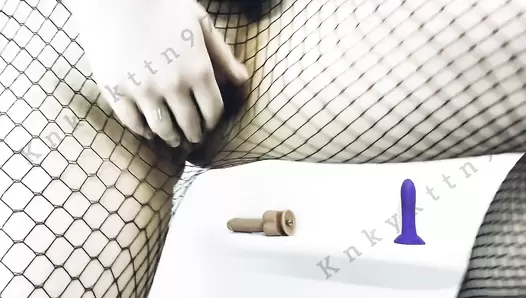 Knkykttn97 - Pooping & Smearing in Fishnets