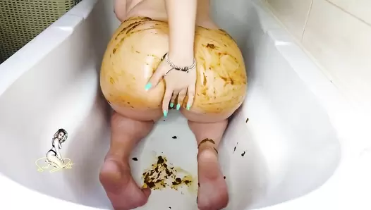 Scat Doll - Stinky Diarrhea Smearing