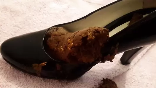 Thefartbabes - Shoe Huge Naughty Shit
