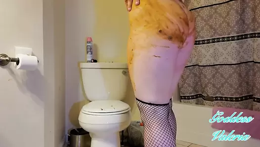 GoddessValeria - Dirty Potty Play