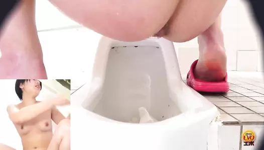 EE-685 01 Hidden camera at the city pool. Girls wearing competitive swimsuits and last-minute diarrhea