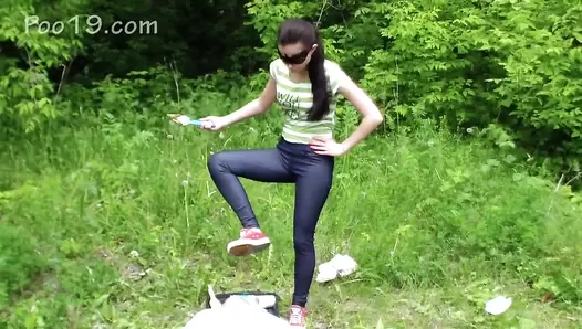 SmellyMilana & Co. SmellyMilana - Shit-Dog for 5 girls Poo19