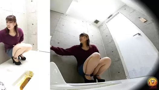 EE-649 04 Hidden camera: Japanese gals straddling a japanese style toilet and having diarrhea. VOL. 2