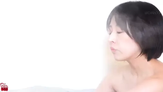 FF-599 06 Hidden camera: beautiful women pooping naked after taking a bath