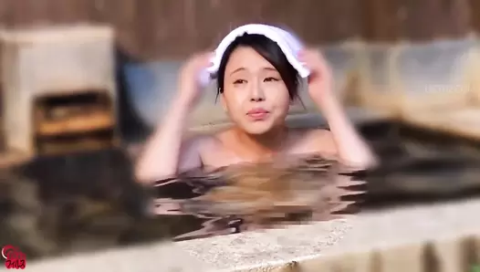 FF-599 05 Hidden camera: beautiful women pooping naked after taking a bath