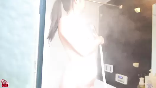 FF-599 02 Hidden camera: beautiful women pooping naked after taking a bath