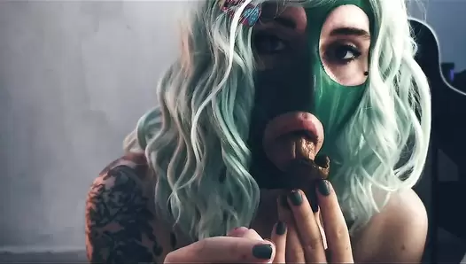 Scat Eat And Shit Sucking By Top Babe Dirty Betty - The Green Mask, Amateur Collection, 