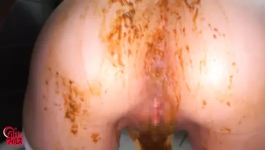 FF-595 01 Enema explosion inside the panties and humiliating shit leaking