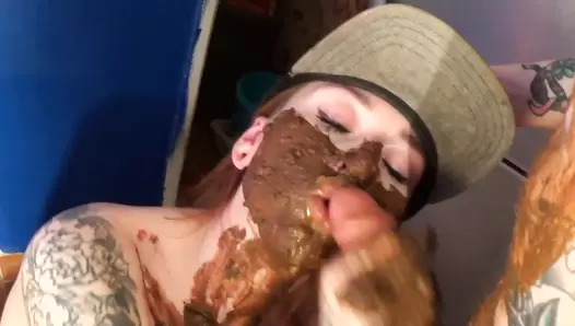 DirtyBetty - Giant Load of Creamy Shit with Blowjob