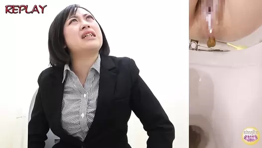 SL-565 02 Tailing beautiful women in their daily life. Revealed privacy, defecation and villainy