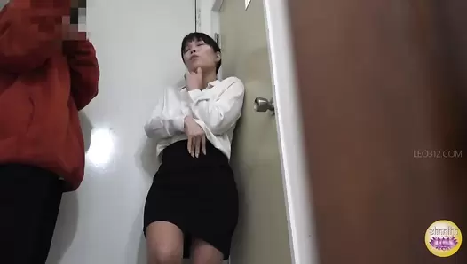 SL-563 02 Abnormal propensity of holding and leaking diarrhea feces gives women pleasure