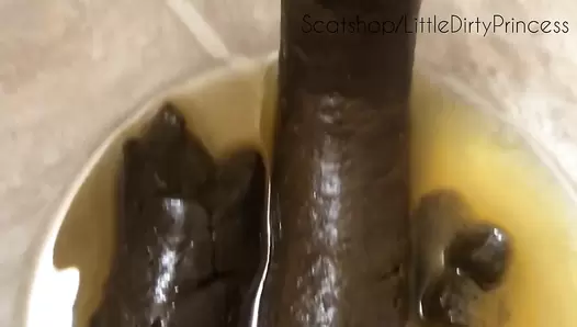 LittleDirtyPrincess - Long thick poop served in a bowl of pee for you