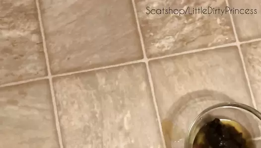 LittleDirtyPrincess - Big thick poop and bright yellow pee in a bowl
