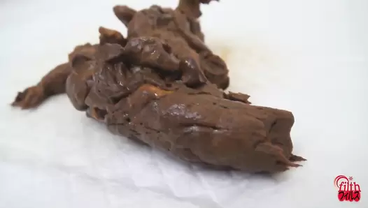 FF-598 04 "Dappunda 3" Let’s experience the poop falling in front of you! VOL. 3