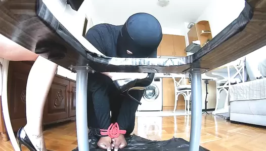 Mistress Anna - Summer Toilet ep 5