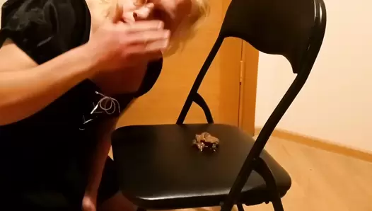 sissypetty enjoy shit