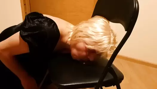 sissypetty enjoy shit