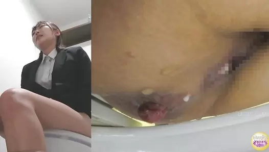 SL-500 06 In-house voyeur. Constipation. Woman’s feces record. Hard stool and laxative loose stool days. VOL. 2